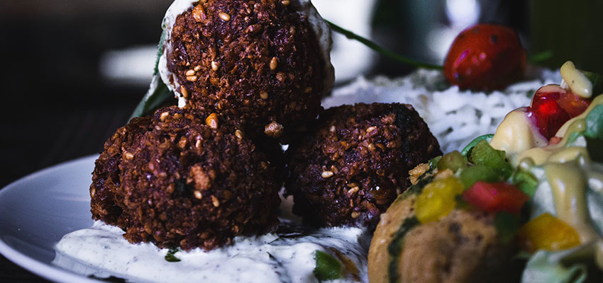 Spicy Pork Meatballs With Coriander And Carrot Salad One Smile